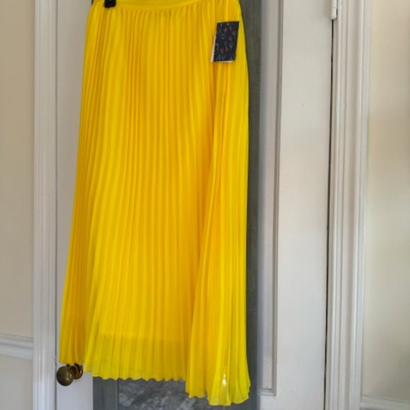 Disney Princess Collection /Target Pleated Midi Skirt Bright Sunny Dopamine - Picture 3 of 6